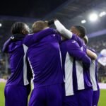 Anderlecht viert een doelpunt in een gespannen wedstrijdsfeer