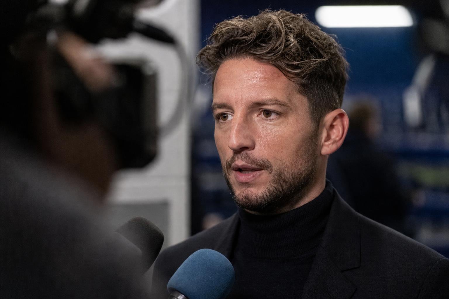 Dries Mertens in een voetbalcontext rond de link met Sporting Hasselt