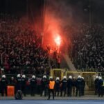 Gespannen sfeer in de tribunes na de Waalse derby tussen Standard en Charleroi