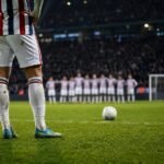 Spannende strafschoppenreeks in een stadion met Willem II-sfeer zonder herkenbare gezichten
