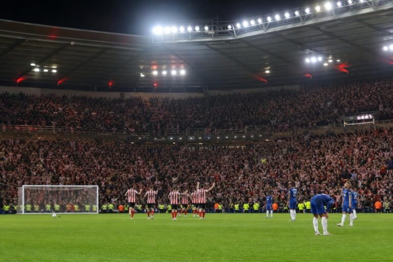 Sunderland viert een belangrijke Premier League-zege tegen Chelsea