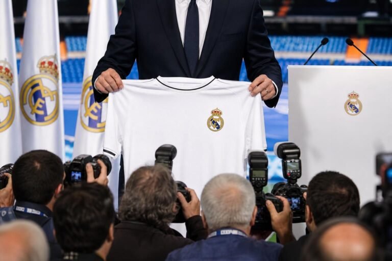 Transfersfeer rond Real Madrid bij de officiële komst van Bernardo Silva