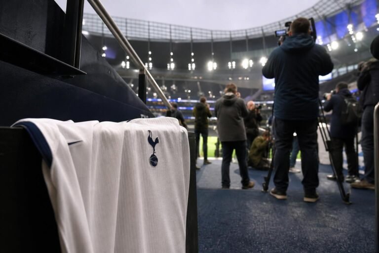 Transfersfeer rond Tottenham na de komst van Jan-Paul van Hecke