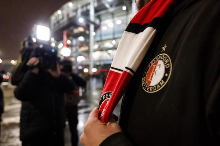 Transfercontext bij Feyenoord rond de komst van Charles Vanhoutte