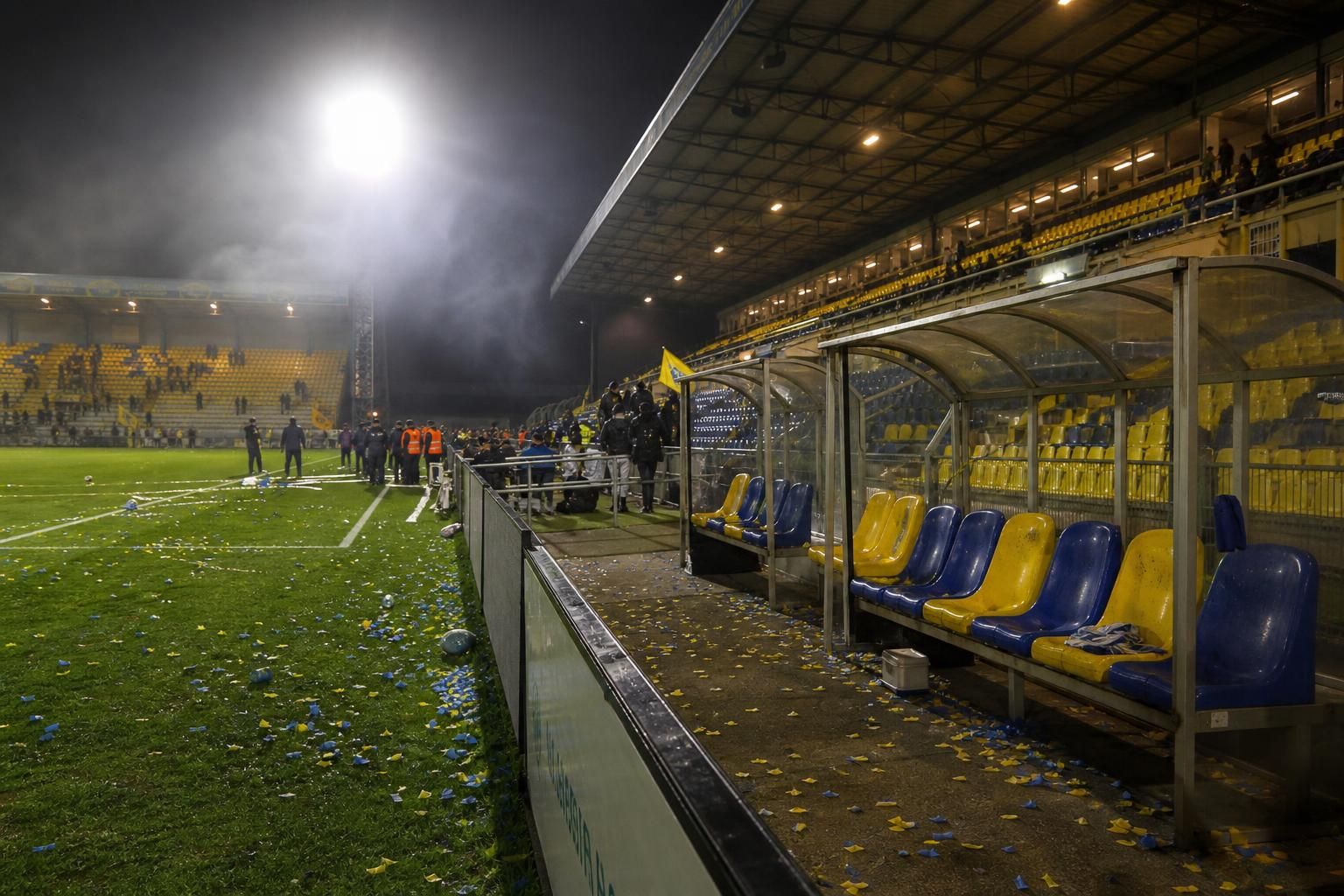 Sfeerbeeld rond SK Beveren na de promotie aan de Freethiel