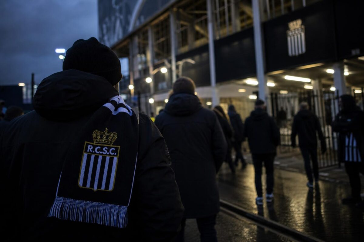 Sfeerbeeld rond Sporting Charleroi bij mogelijke uitgaande transfer van Yassine Titraoui