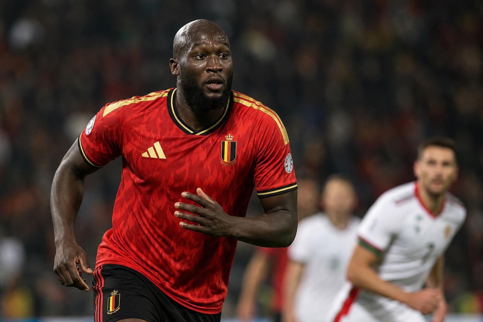 Romelu Lukaku in actie voor de Rode Duivels tijdens een gespannen wedstrijdmoment