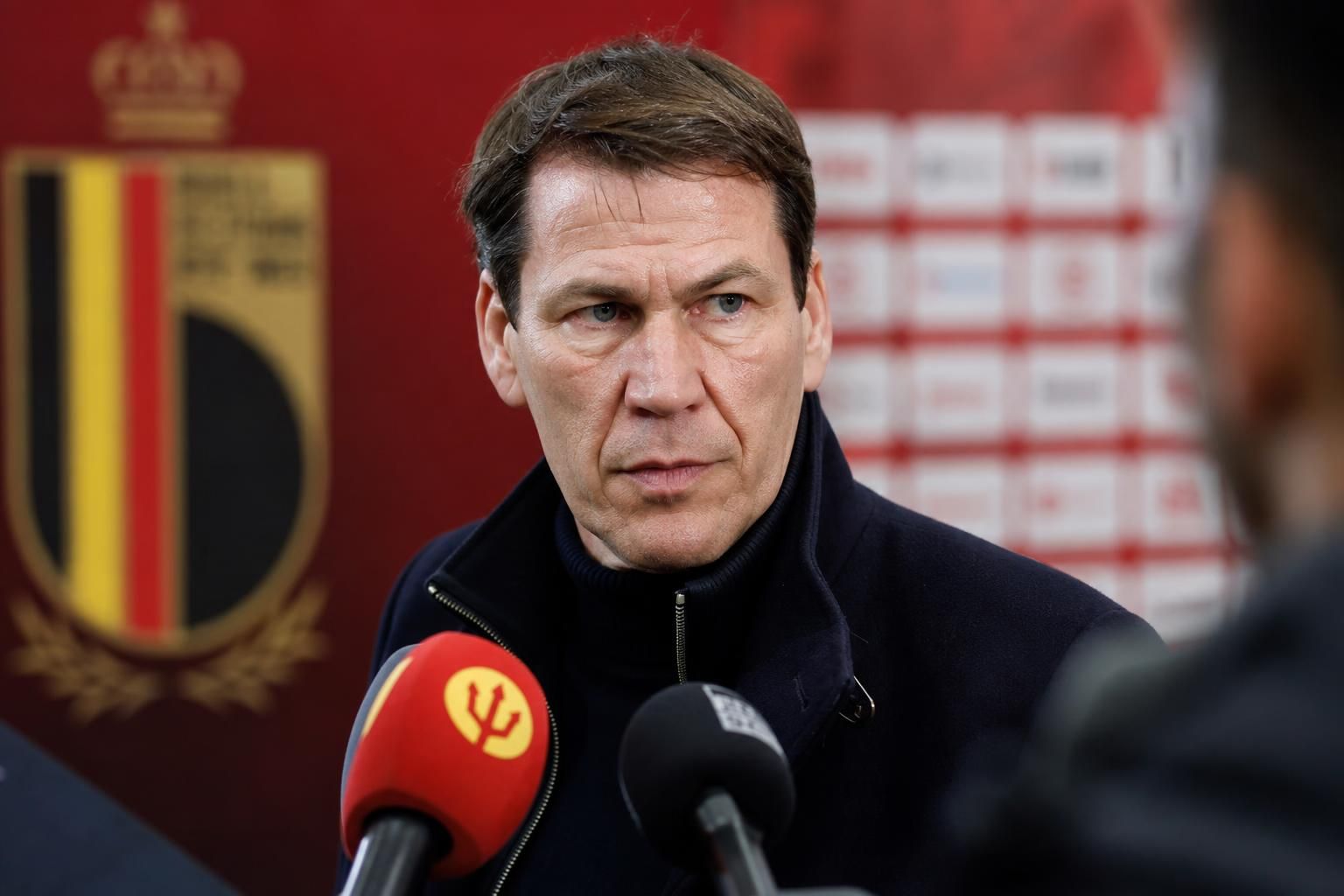 Rudi Garcia in een gespannen context bij de Rode Duivels richting de WK-match tegen Iran.