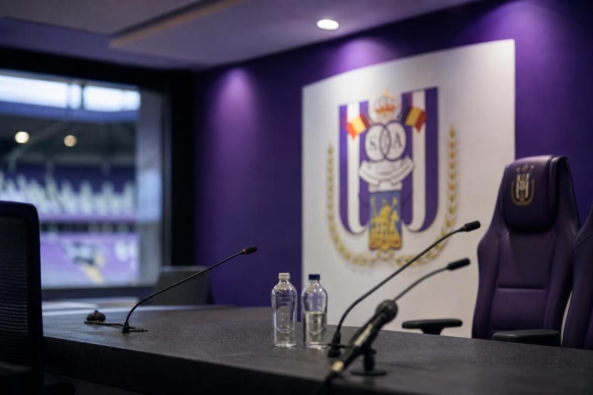 Gespannen perssetting rond het trainersdossier van RSC Anderlecht