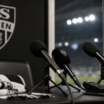 Persmoment rond de aanstelling van Felice Mazzu bij AS Eupen