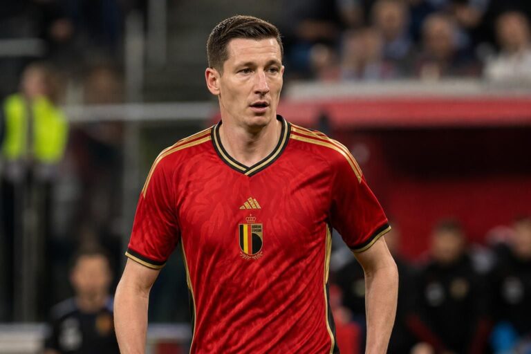 Hans Vanaken in de discussie rond de basisploeg van de Rode Duivels op het WK