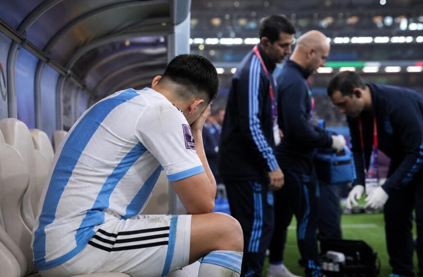Argentinië maakt zich zorgen om een verdediger met knieklachten tijdens het WK