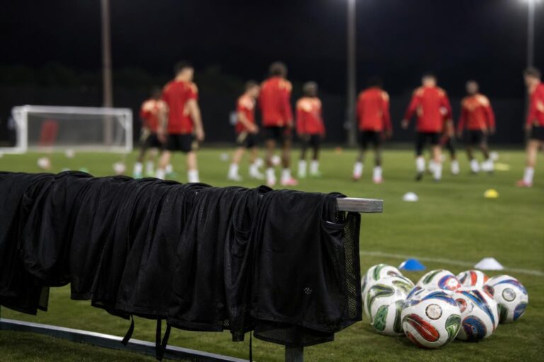 Rode Duivels trainen met enkele afwezige spelers in de aanloop naar Nieuw-Zeeland