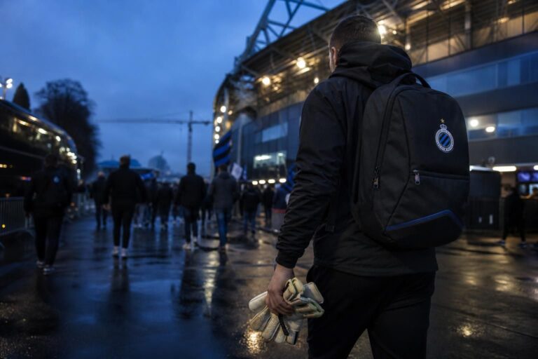 Club Brugge zoekt een nieuwe doelman na het vertrek van Simon Mignolet
