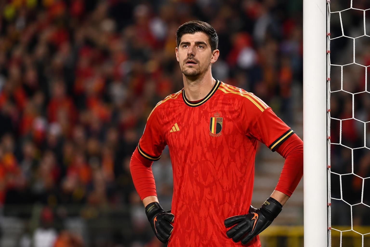 Thibaut Courtois bij de Rode Duivels tijdens een gespannen interlandmoment
