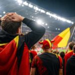 Supporters van de Rode Duivels in gespannen WK-sfeer voor een beslissende wedstrijd