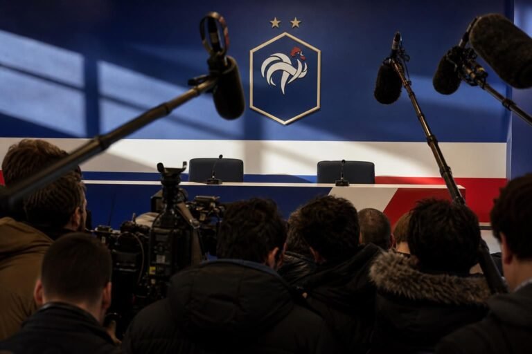 Perscontext rond de Franse WK-aanloop met spanning over tickets voor de entourage