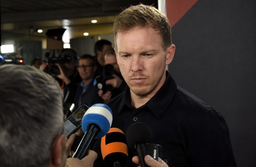 Julian Nagelsmann reageert gespannen na de Duitse nederlaag tegen Ecuador