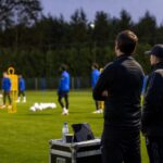 Trainingscontext bij KRC Genk waar de sportieve omkadering rond Nicky Hayen verder wordt uitgebouwd
