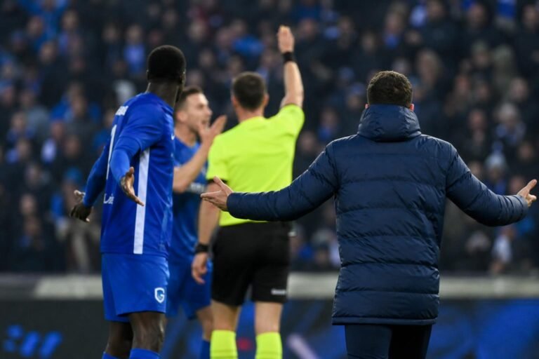 Discussie na een beslissende fase tussen KRC Genk en KAA Gent