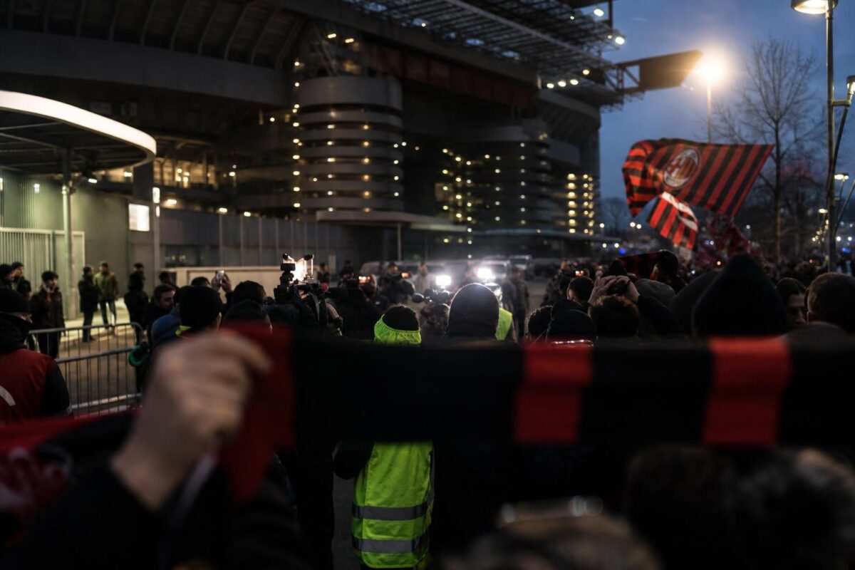 Transfercontext rond AC Milan en Gonçalo Ramos bij San Siro