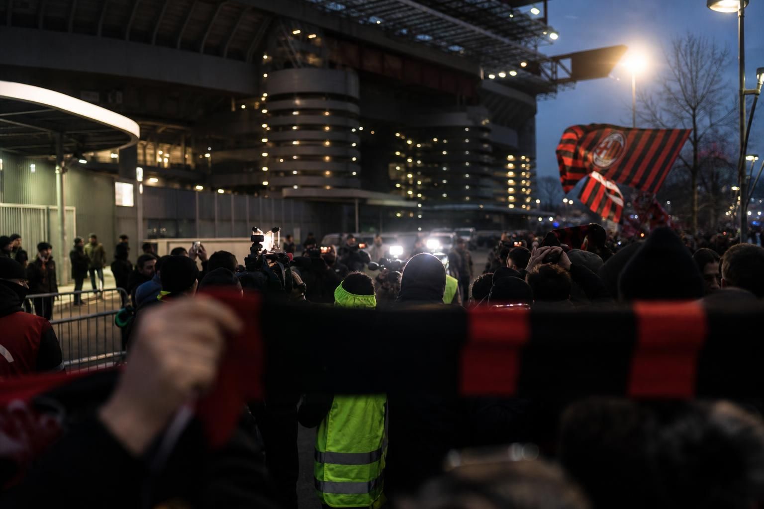 Transfercontext rond AC Milan en Gonçalo Ramos bij San Siro