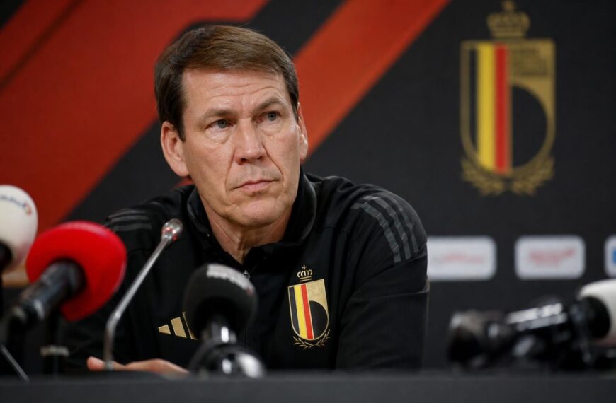 Rudi Garcia tijdens een persmoment bij de Rode Duivels in aanloop naar Nieuw-Zeeland