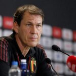 Rudi Garcia tijdens een gespannen persmoment bij de Rode Duivels