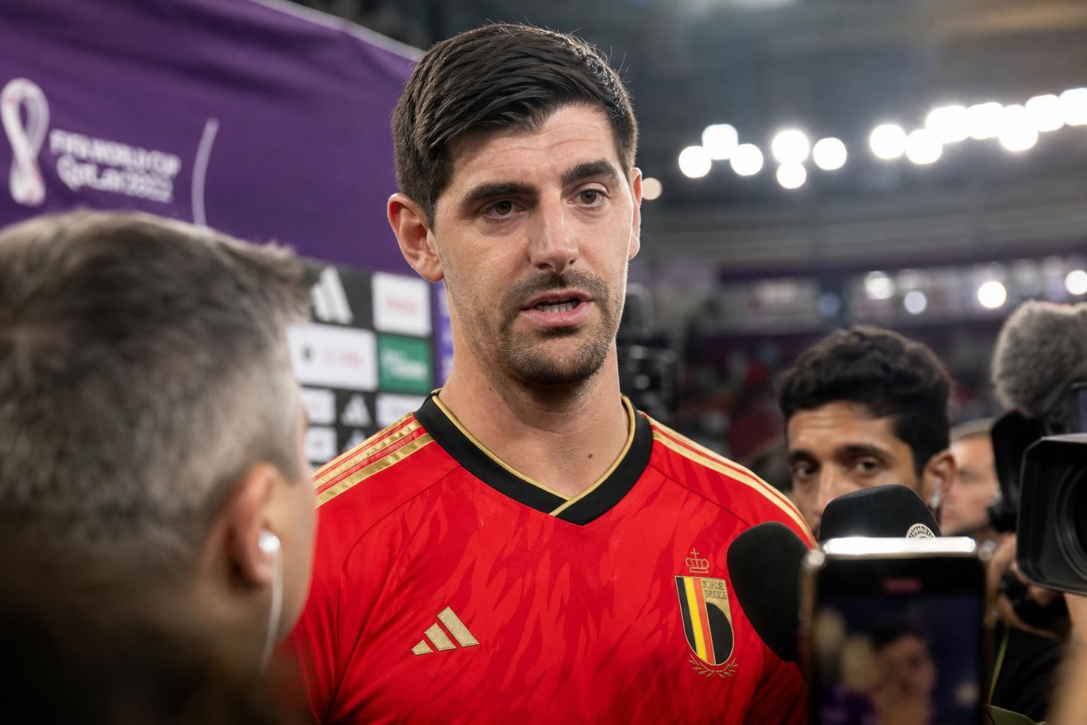 Thibaut Courtois bij de Rode Duivels na een WK-wedstrijd