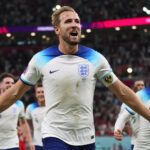 Harry Kane viert een doelpunt voor Engeland op het WK.