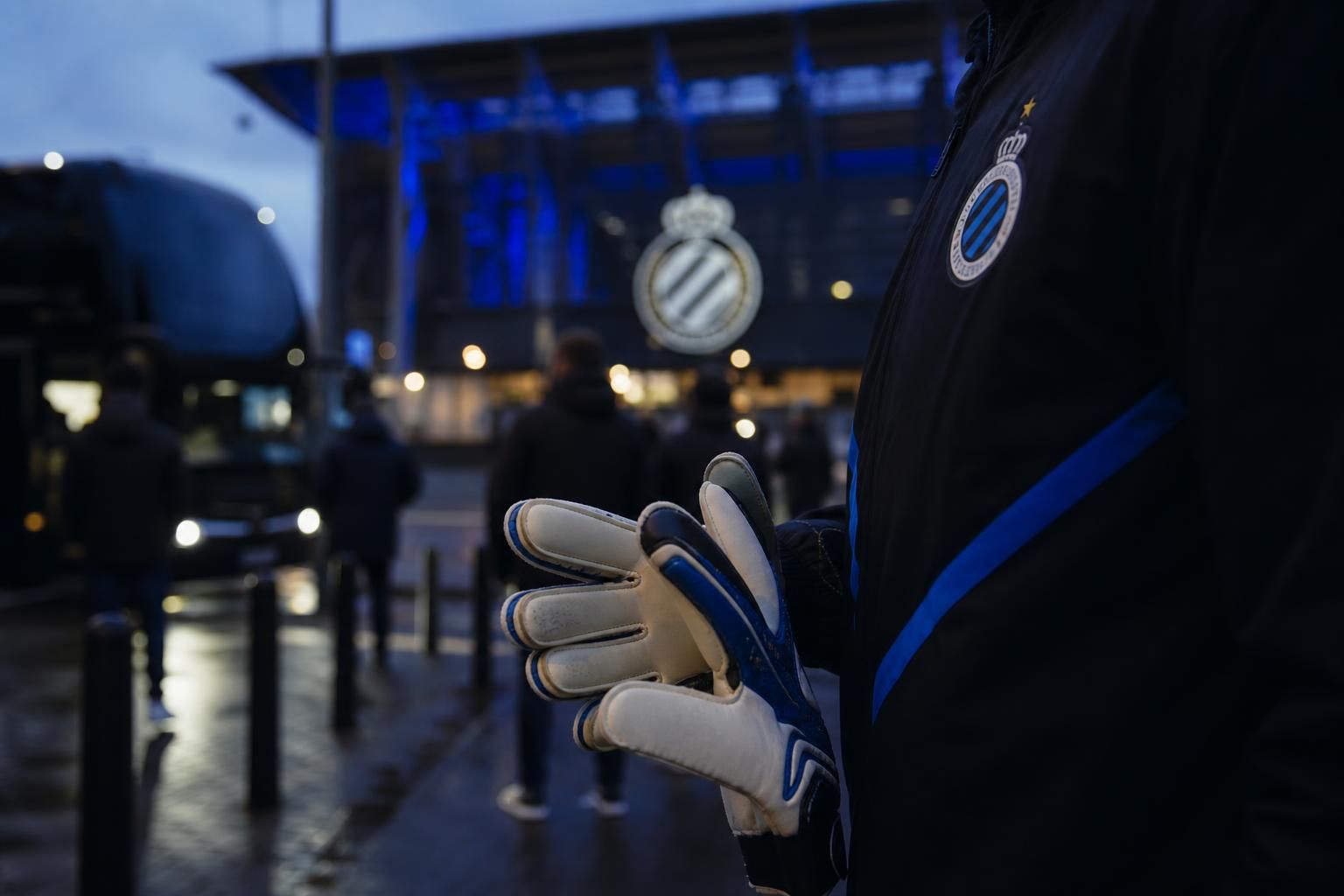 Transfercontext rond Club Brugge met focus op de zoektocht naar een nieuwe doelman
