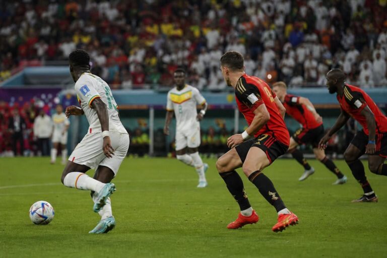 Rode Duivels in een gespannen WK-sfeer richting duel met Senegal