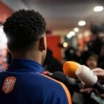 Denzel Dumfries houdt vragen over Real Madrid af en focust op het WK met Oranje