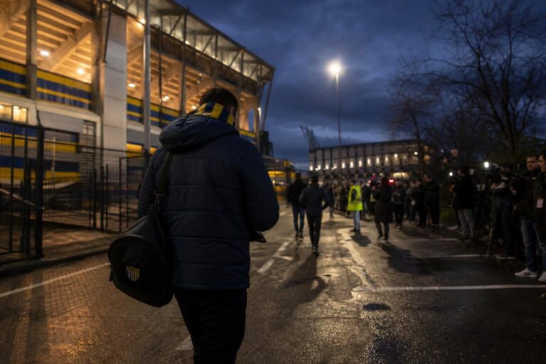 Mandela Keita is na zijn sterke periode bij Parma gelinkt aan Atalanta en Everton