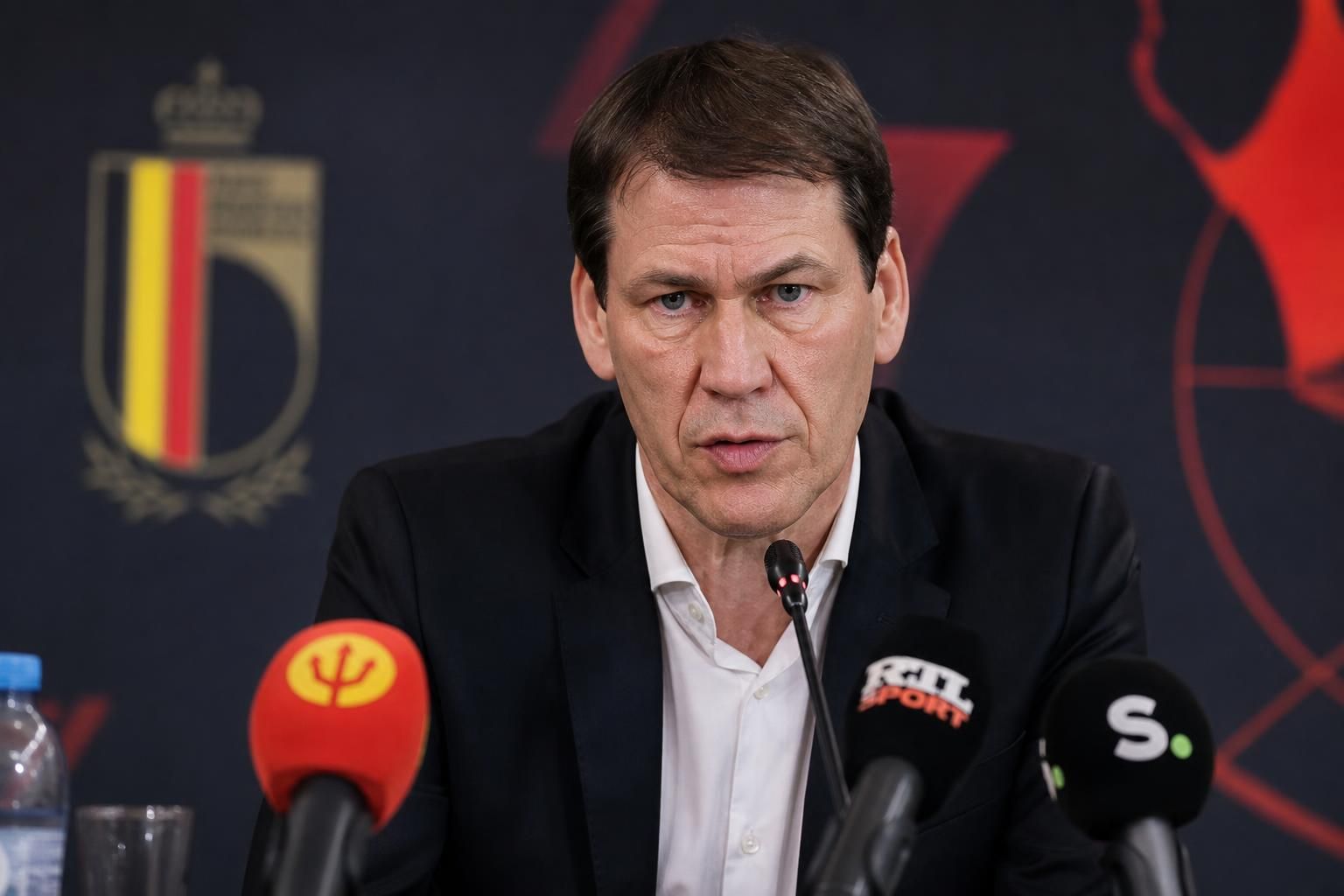 Rudi Garcia denkt na over de defensieve keuze van de Rode Duivels tegen Senegal