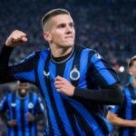 Christos Tzolis in actie voor Club Brugge tijdens een wedstrijd.