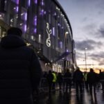 Transfercontext rond Tottenham Hotspur nu Jan Paul van Hecke nadrukkelijk in beeld is.