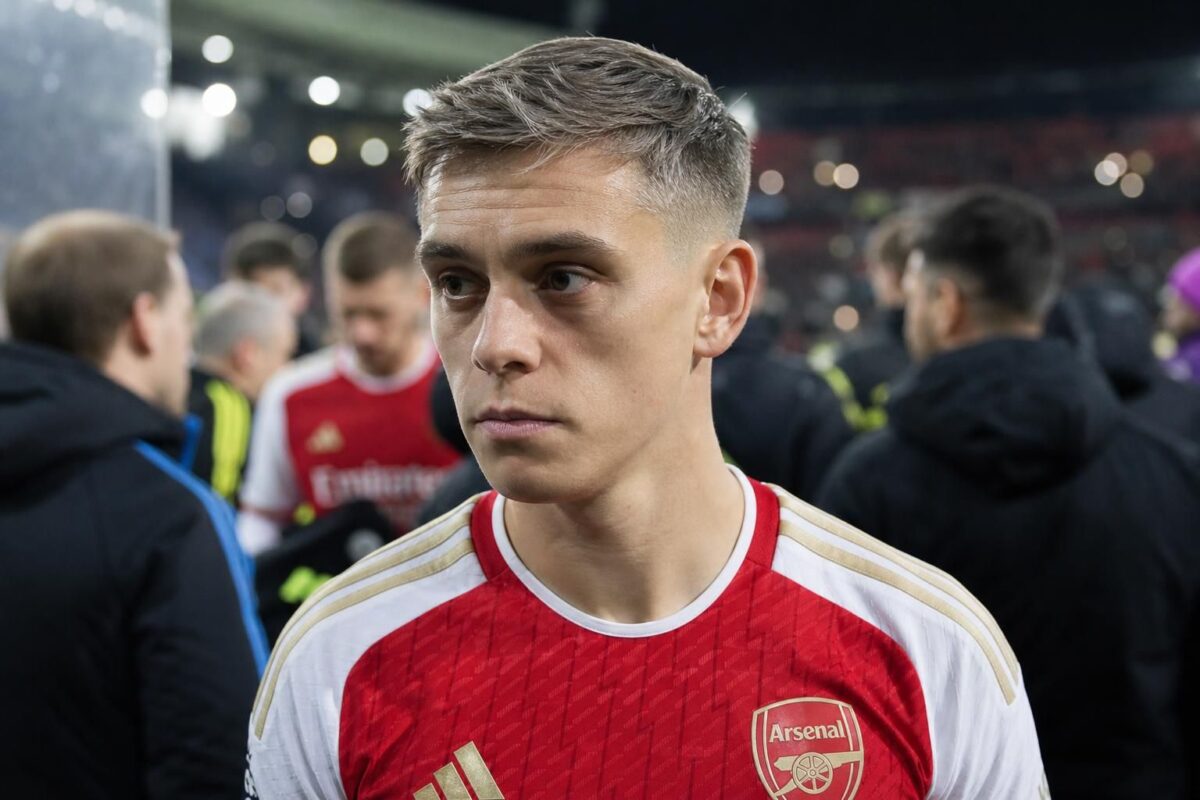 Leandro Trossard in Arsenal-context tijdens een zomer vol transfergeruchten