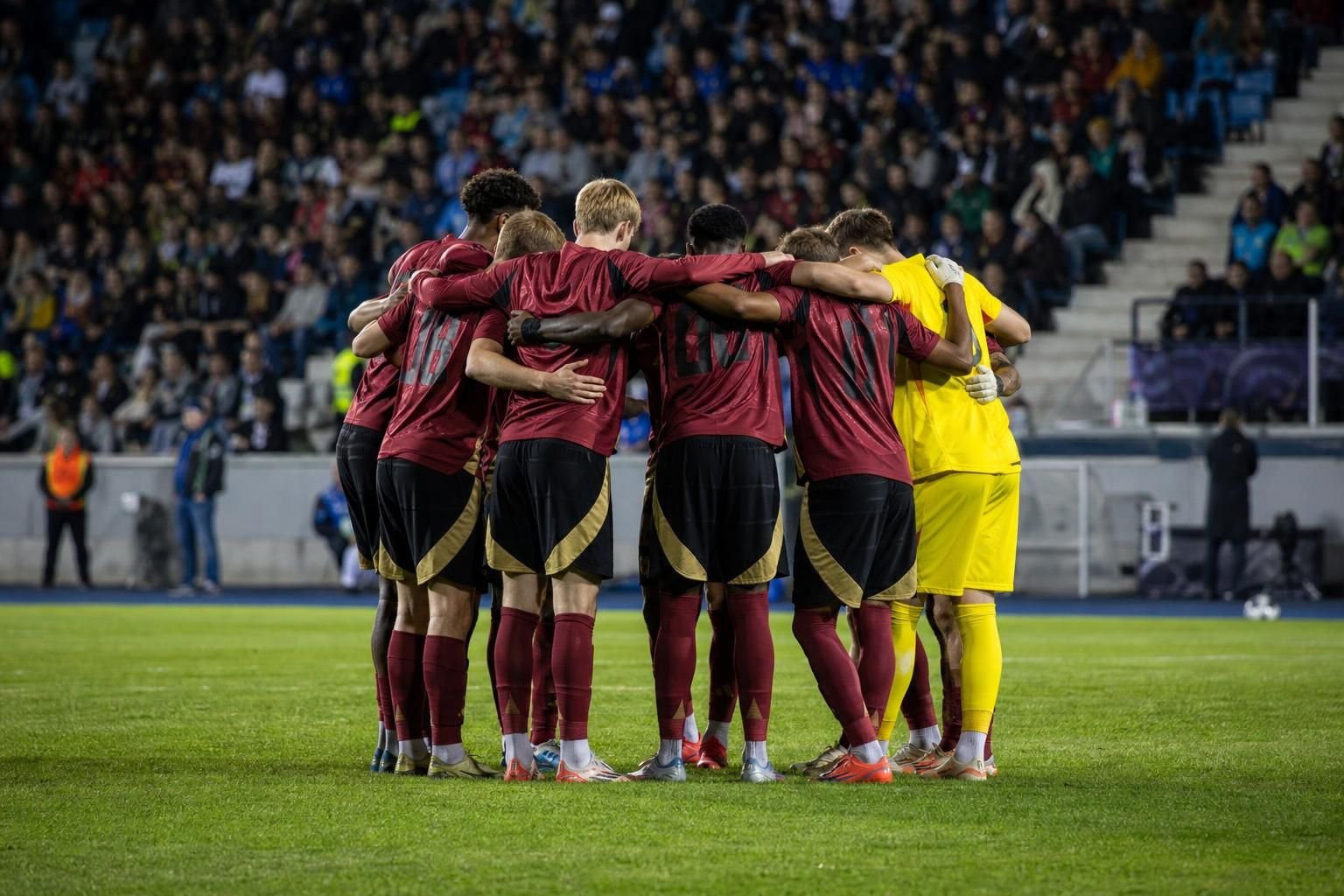 Belgische U17-spelers in een gespannen finalesfeer zonder herkenbare gezichten