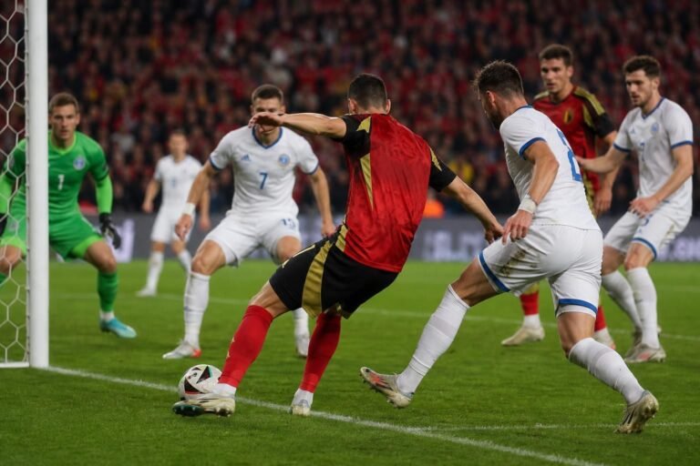 Rode Duivels in actie tijdens een uitzwaaimatch richting het WK