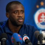 Yaya Touré tijdens een voetbalpersmoment