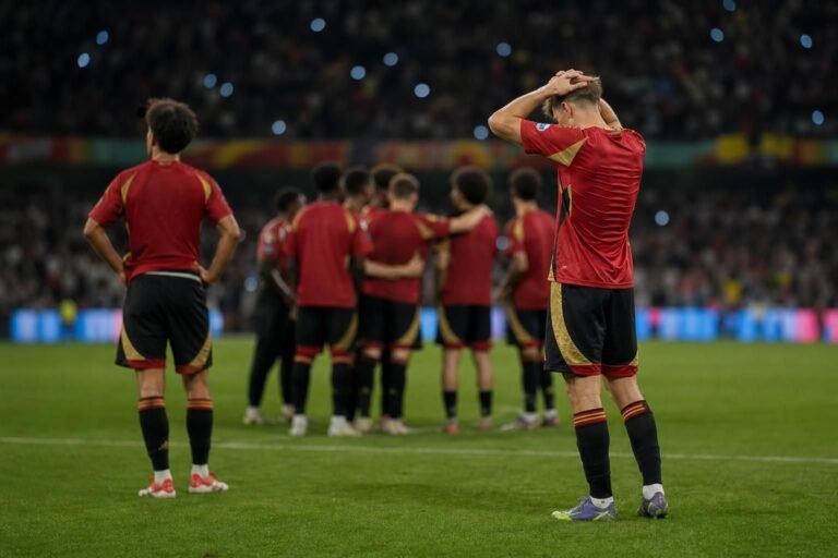 Belgische U17 na de EK-finale tegen Italië