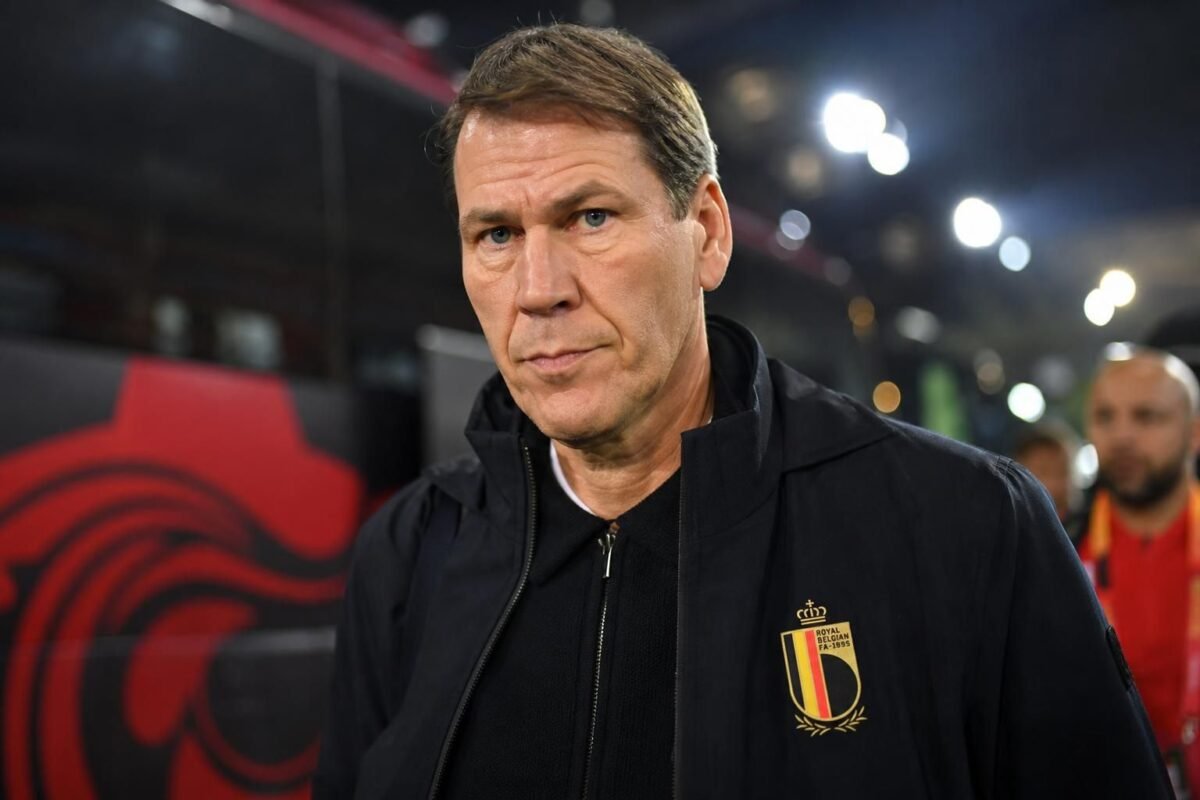 Rudi Garcia en de Rode Duivels bereiden zich voor op de WK-reis naar Seattle