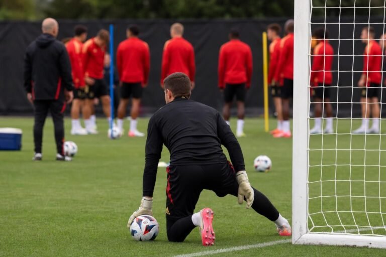Rode Duivels werken een doelmannentraining af in Seattle