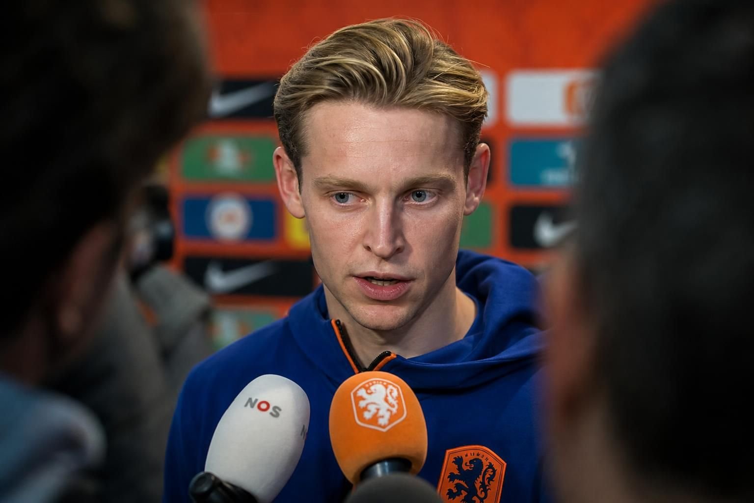 Frenkie de Jong spreekt gefocust over de WK-kansen van het Nederlands elftal.