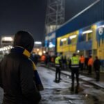 Transfercontext rond KVC Westerlo met gespannen stadionomgeving zonder herkenbare gezichten