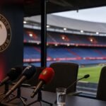 Persruimte in een voetbalstadion rond de trainerszoektocht van Feyenoord
