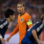 Virgil van Dijk in een gespannen wedstrijdcontext met het Nederlands elftal