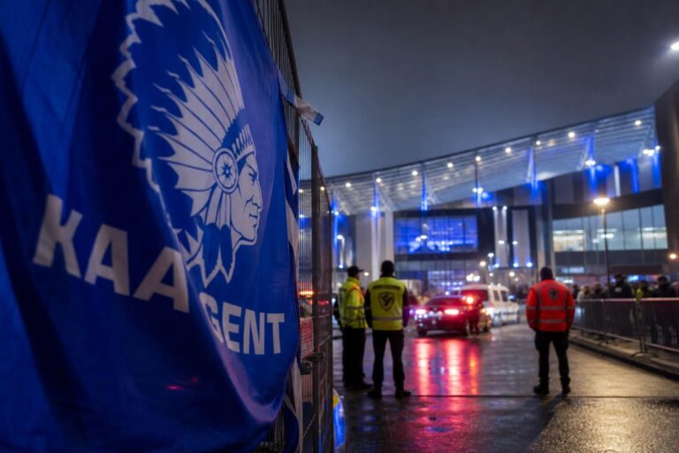 Sfeerbeeld rond de mogelijke transfer van Christian Burgess naar KAA Gent