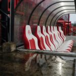 Een stille transfercontext rond KV Kortrijk zonder herkenbare personen.